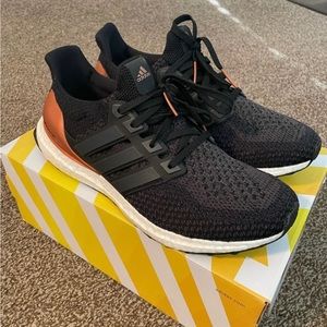 Adidas ultra boost bronze size 9 VNDS